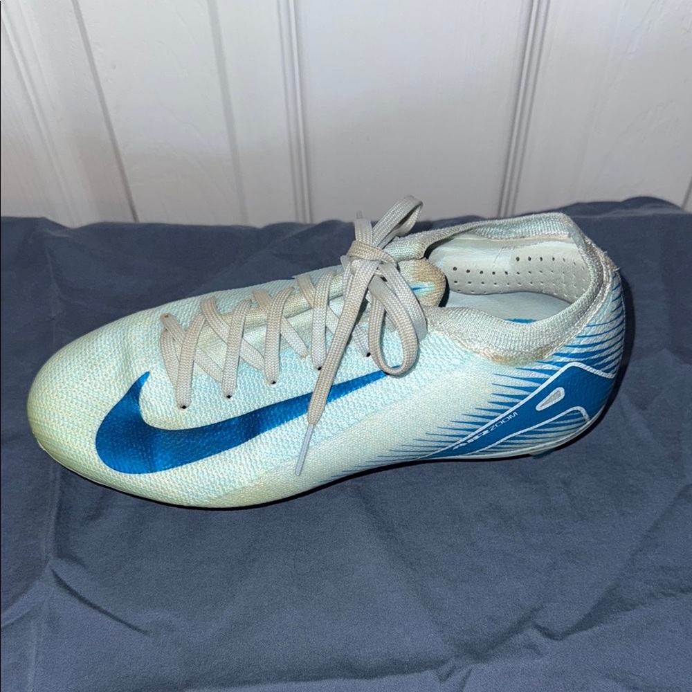 Nike Blue and White Soccer Cleats - Picture 2 of 8